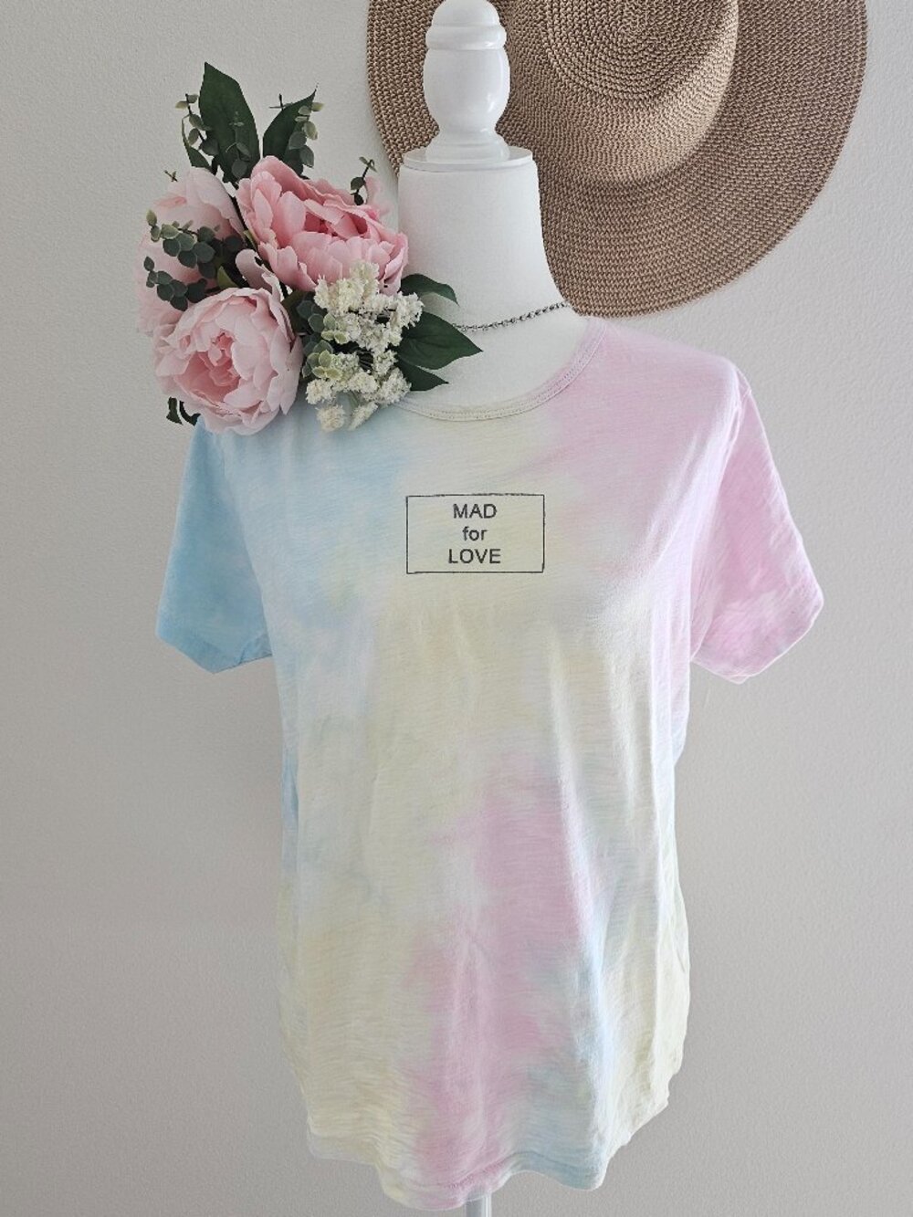 Mad For Love Pastel Tie Dye Graphic Tee Shirt M Pink Blue Yellow